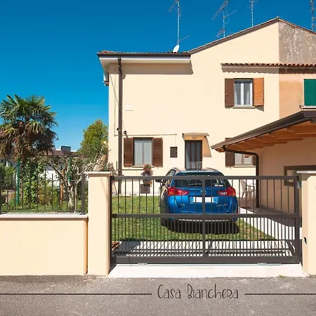 Casa Bianchera * מונפלקונה